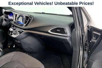 2021 Chrysler Pacifica Touring