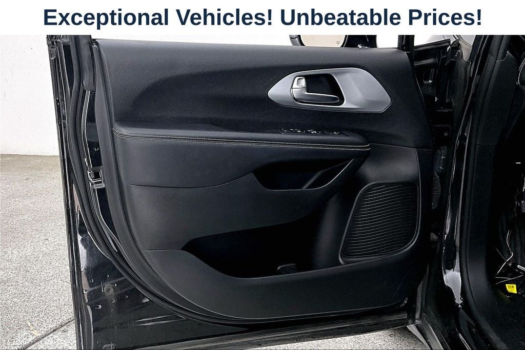 2021 Chrysler Pacifica Touring