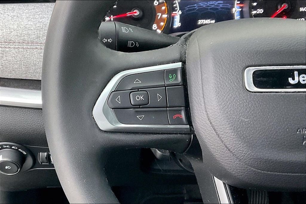 2024 Jeep Compass Latitude Lux