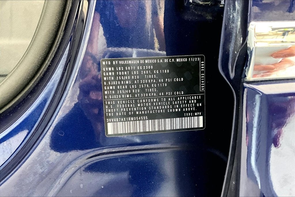 2024 Volkswagen Tiguan 2.0T SEL R-Line