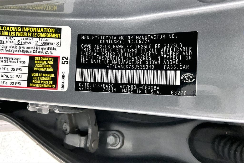 2025 Toyota Camry SE