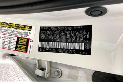 2025 Toyota Camry SE