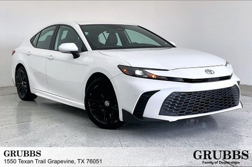 2025 Toyota Camry SE