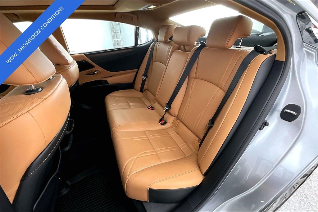 2024 Lexus ES 350 Ultra Luxury