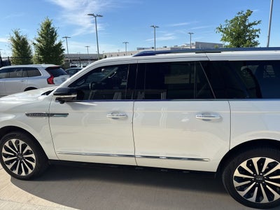 2024 Lincoln Navigator L Reserve