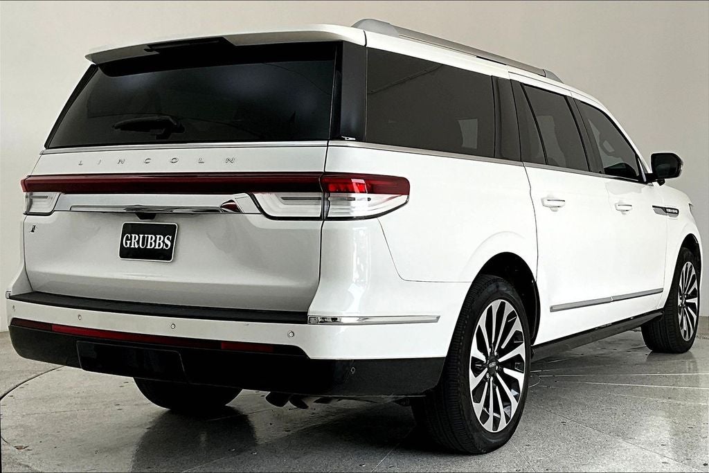 2024 Lincoln Navigator L Reserve