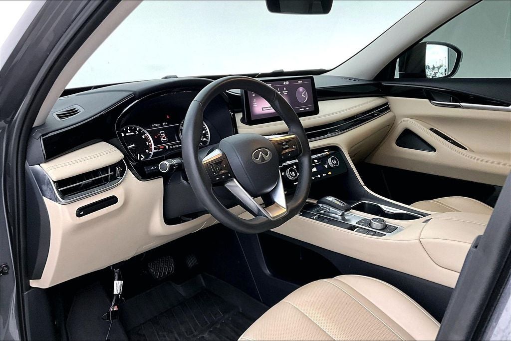2025 INFINITI QX60 PURE