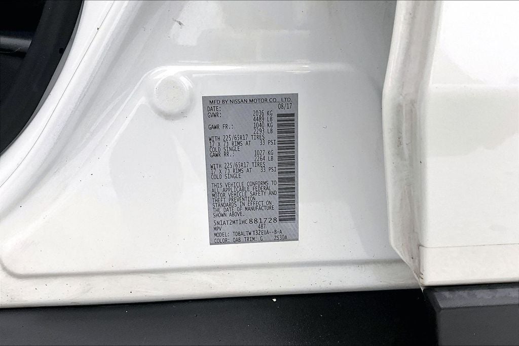 2017 Nissan Rogue SV