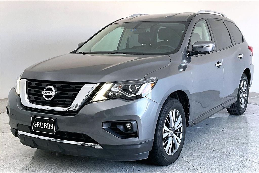 2019 Nissan Pathfinder SL