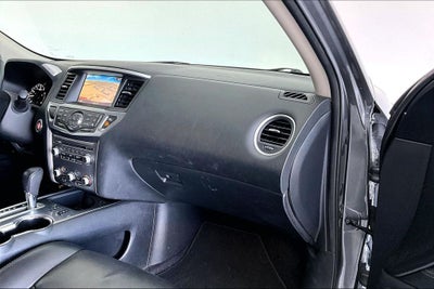 2019 Nissan Pathfinder SL