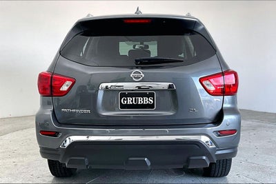 2019 Nissan Pathfinder SL