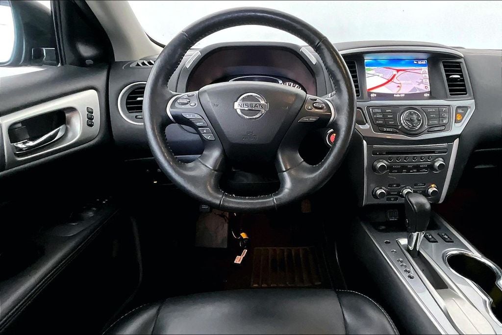 2019 Nissan Pathfinder SL