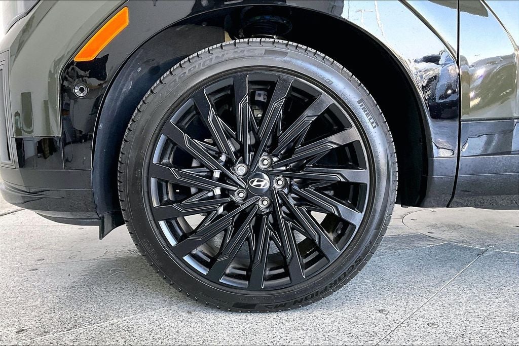 2025 Hyundai Santa Fe Calligraphy