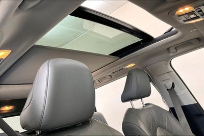 2023 Toyota Highlander Hybrid Platinum