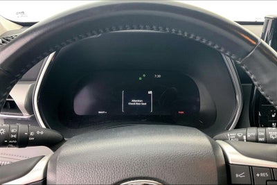 2023 Toyota Highlander Hybrid Platinum