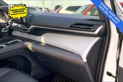 2024 Toyota Sienna XSE 8 Passenger