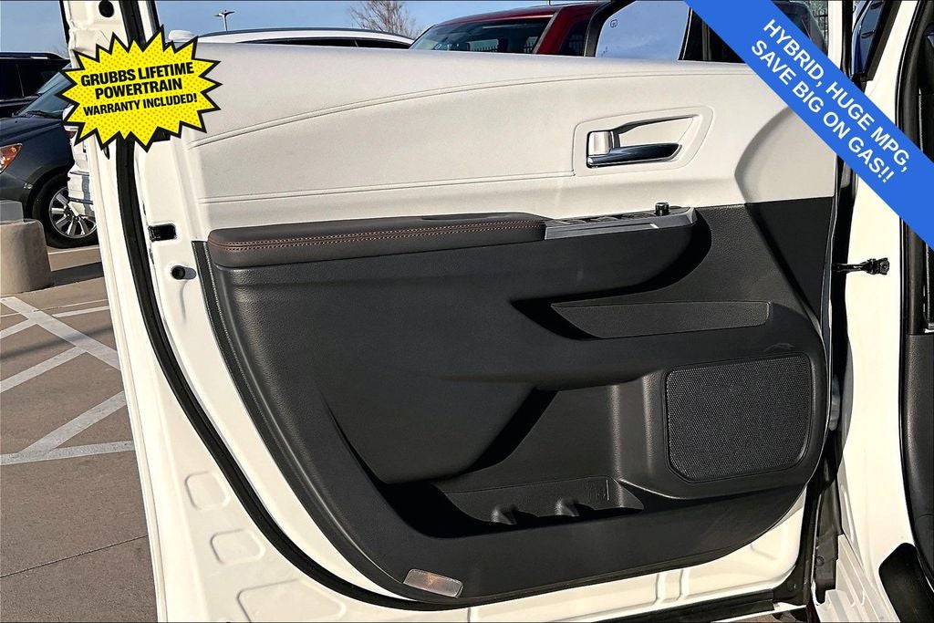 2024 Toyota Sienna XSE 8 Passenger