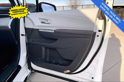 2024 Toyota Sienna XSE 8 Passenger