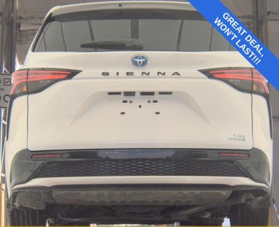 2024 Toyota Sienna XSE 8 Passenger