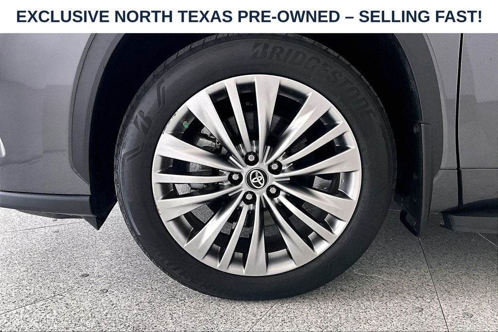 2024 Toyota Highlander Platinum