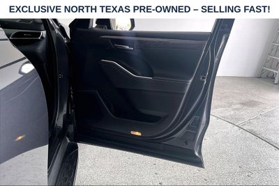 2024 Toyota Highlander Platinum