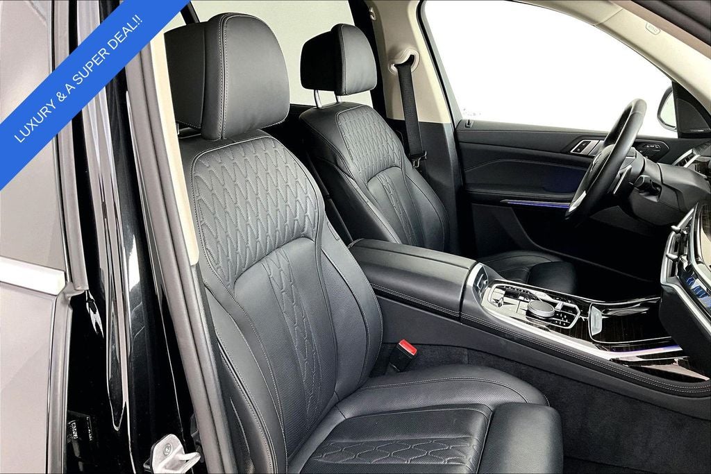 2025 BMW X7 xDrive40i