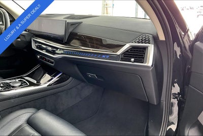 2025 BMW X7 xDrive40i