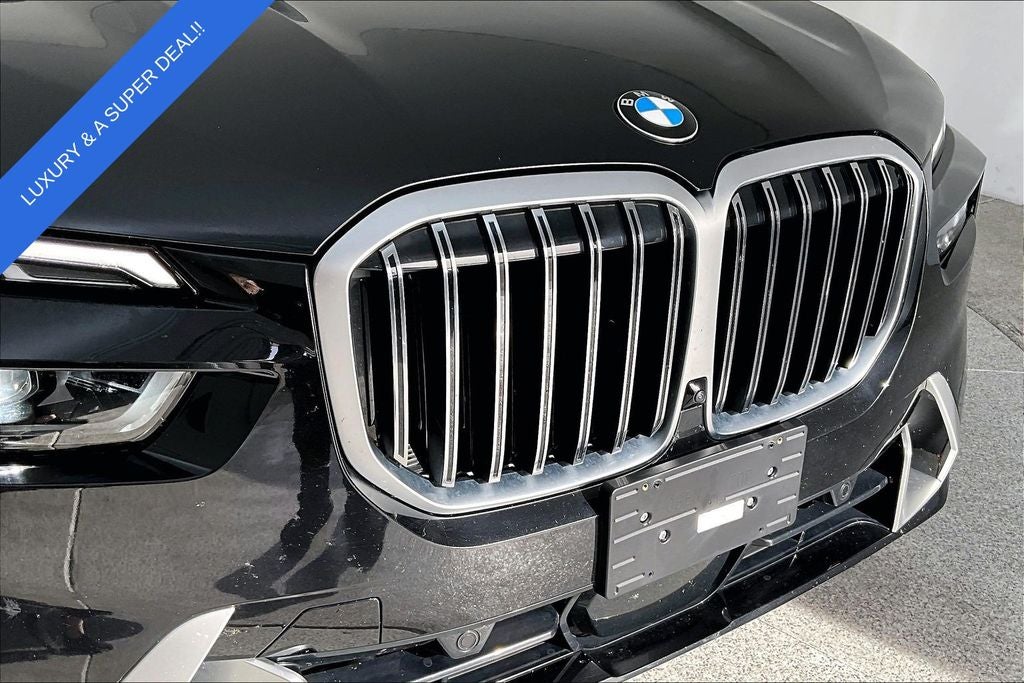 2025 BMW X7 xDrive40i