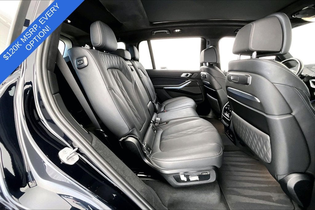 2024 BMW X7 M60i