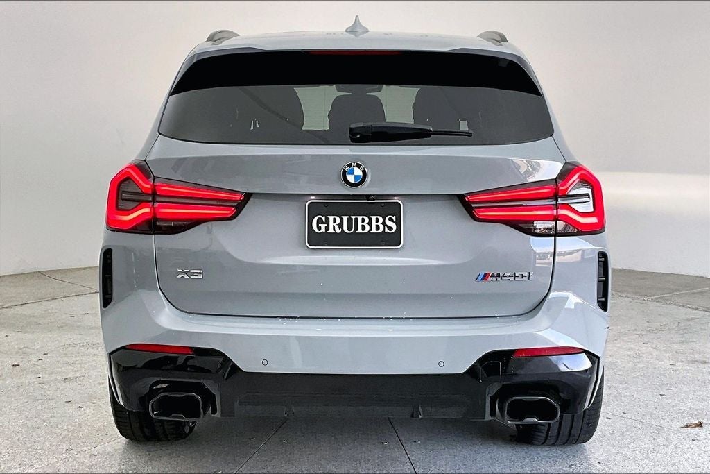 2022 BMW X3 M40i