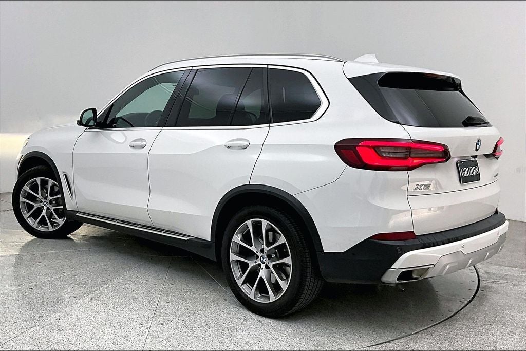 2023 BMW X5 sDrive40i