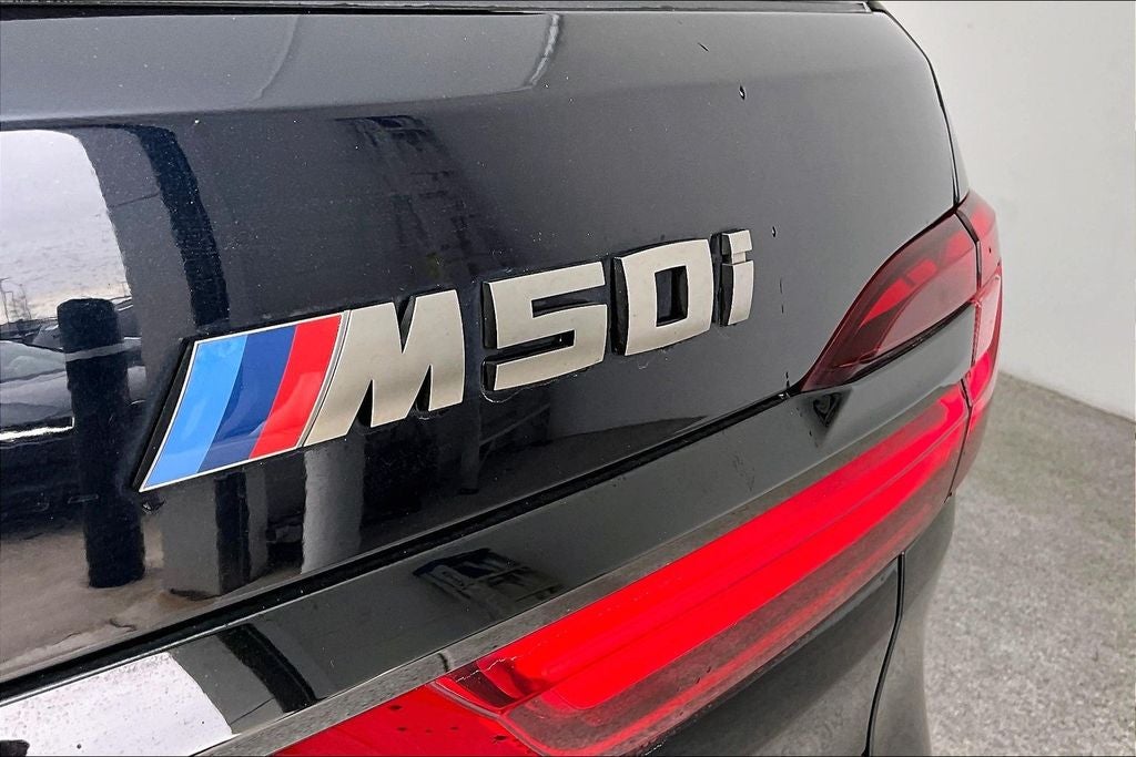 2020 BMW X7 M50i