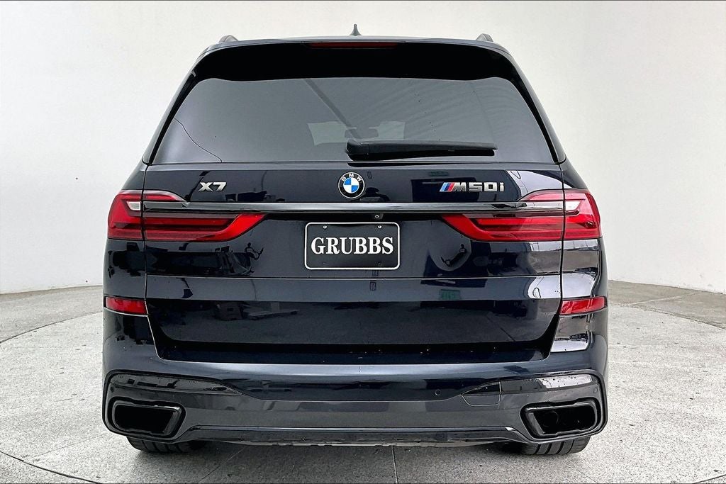 2020 BMW X7 M50i