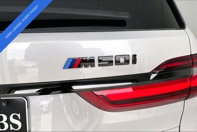 2022 BMW X7 M50i