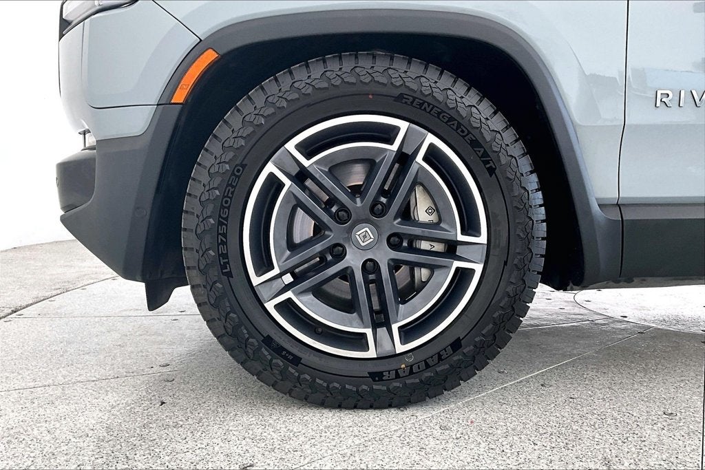 2025 Rivian R1T Adventure Dual Motor Large Pack