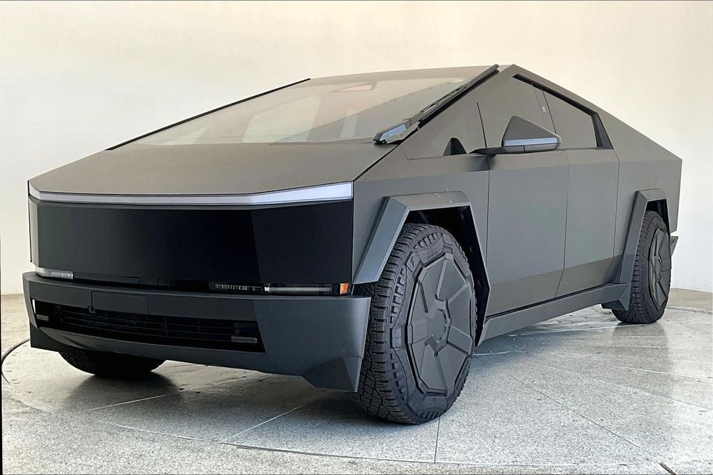 2024 Tesla Cybertruck Cyberbeast
