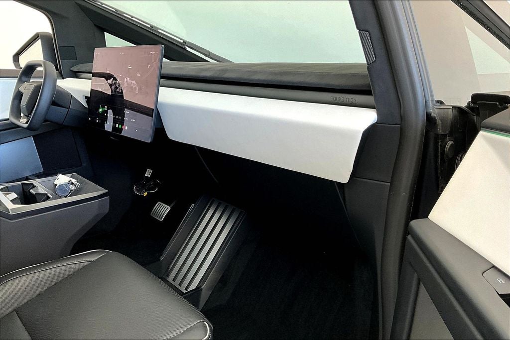 2024 Tesla Cybertruck Cyberbeast