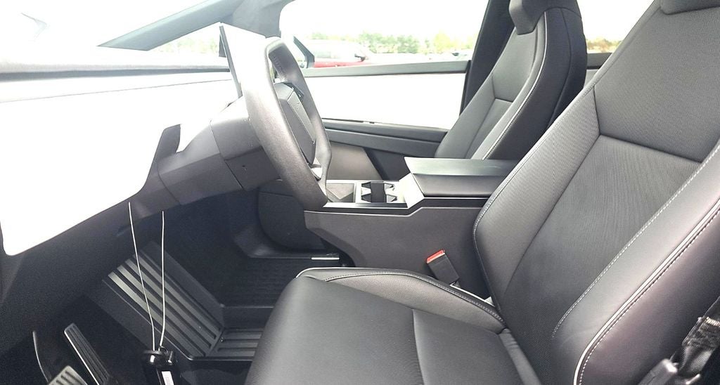 2024 Tesla Cybertruck Cyberbeast