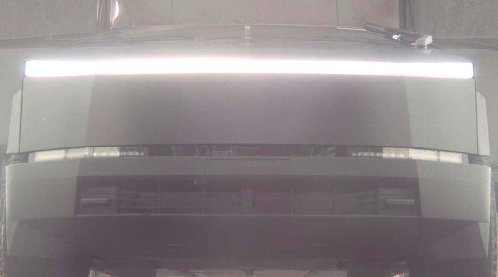 2024 Tesla Cybertruck Cyberbeast