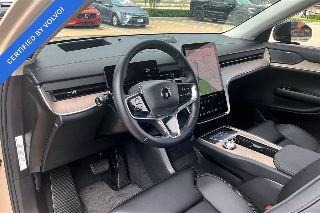 2025 Volvo EX90 Twin Motor Performance Plus 7-Seater