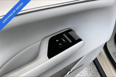 2025 Volvo EX90 Twin Motor Plus 6-Seater