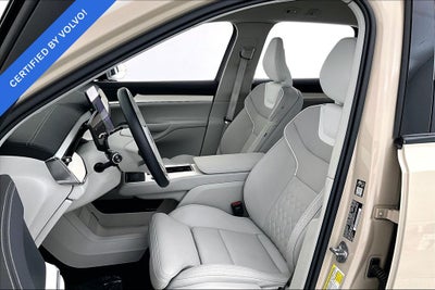 2025 Volvo EX90 Twin Motor Plus 6-Seater