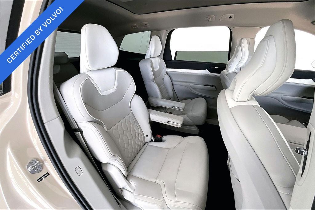 2025 Volvo EX90 Twin Motor Plus 6-Seater