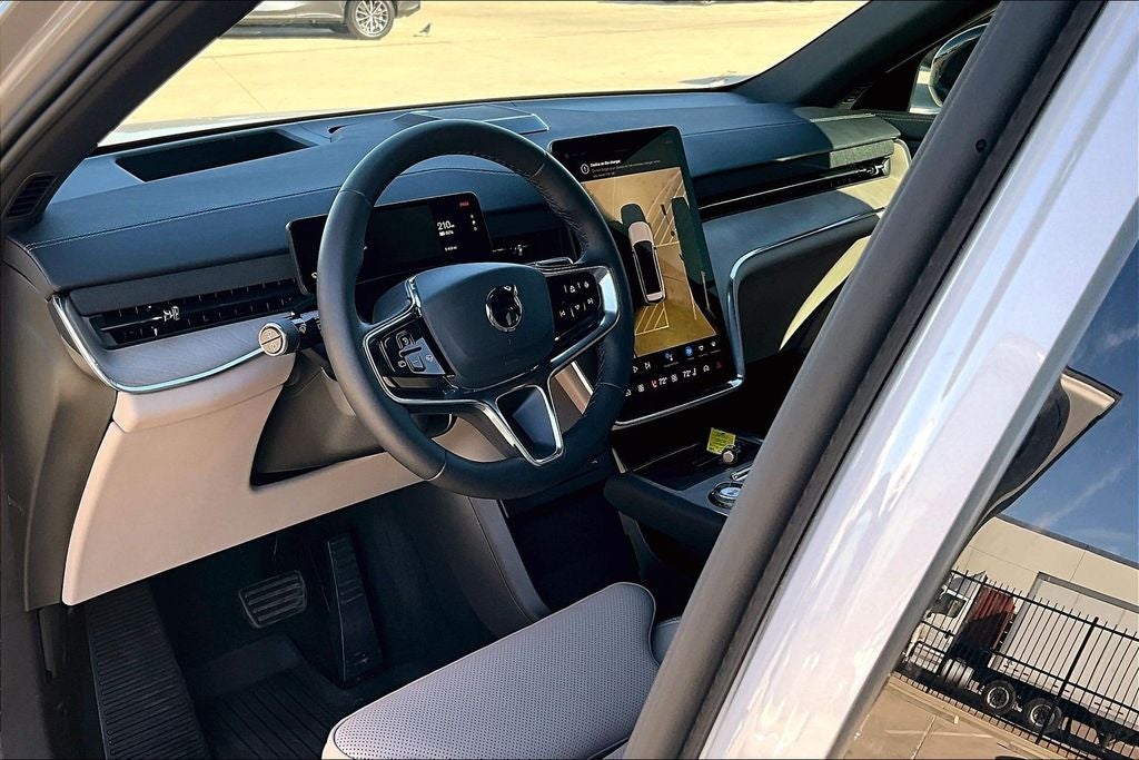 2025 Volvo EX90 Twin Motor Ultra 7-Seater