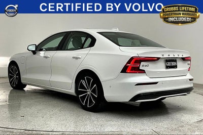 2025 Volvo S60 Plug-In Hybrid T8 Plus