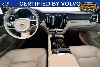 2025 Volvo S60 Plug-In Hybrid T8 Plus