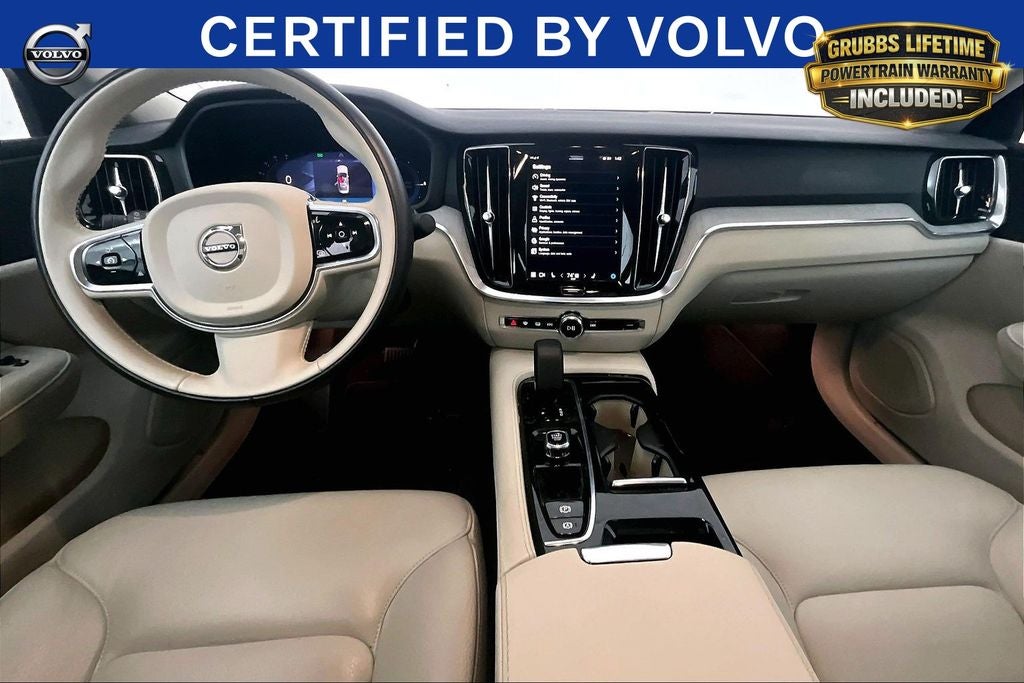 2025 Volvo S60 Plug-In Hybrid T8 Plus