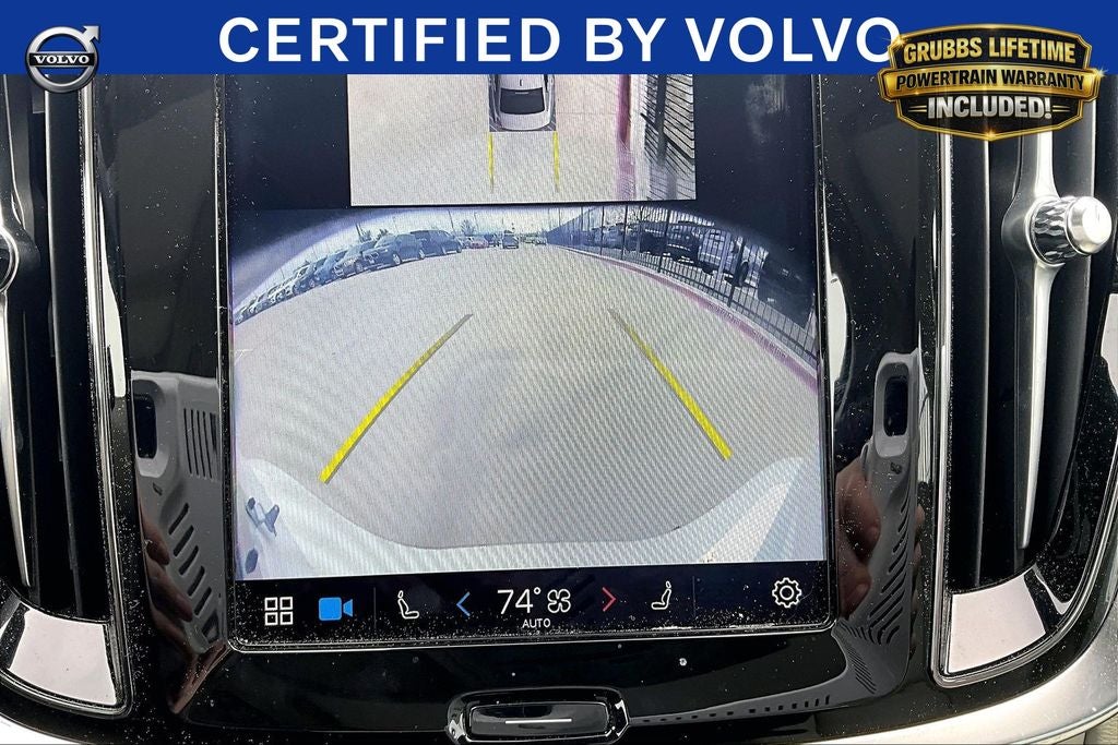 2025 Volvo S60 Plug-In Hybrid T8 Plus