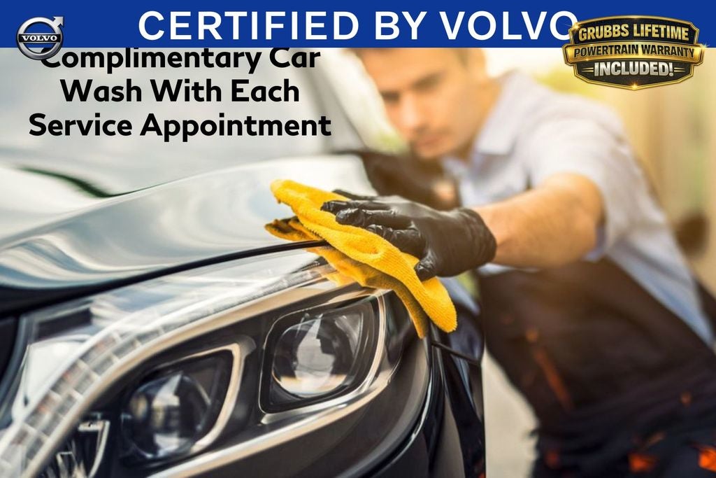 2025 Volvo S60 Plug-In Hybrid T8 Plus