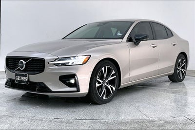 2025 Volvo S60 B5 Plus
